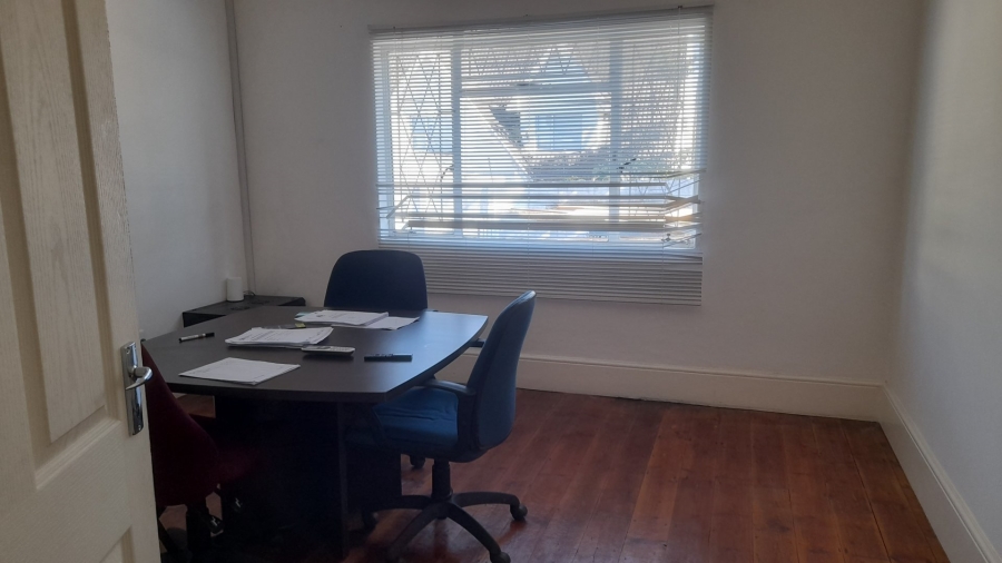 Bedroom Property for Sale in Berea Eastern Cape